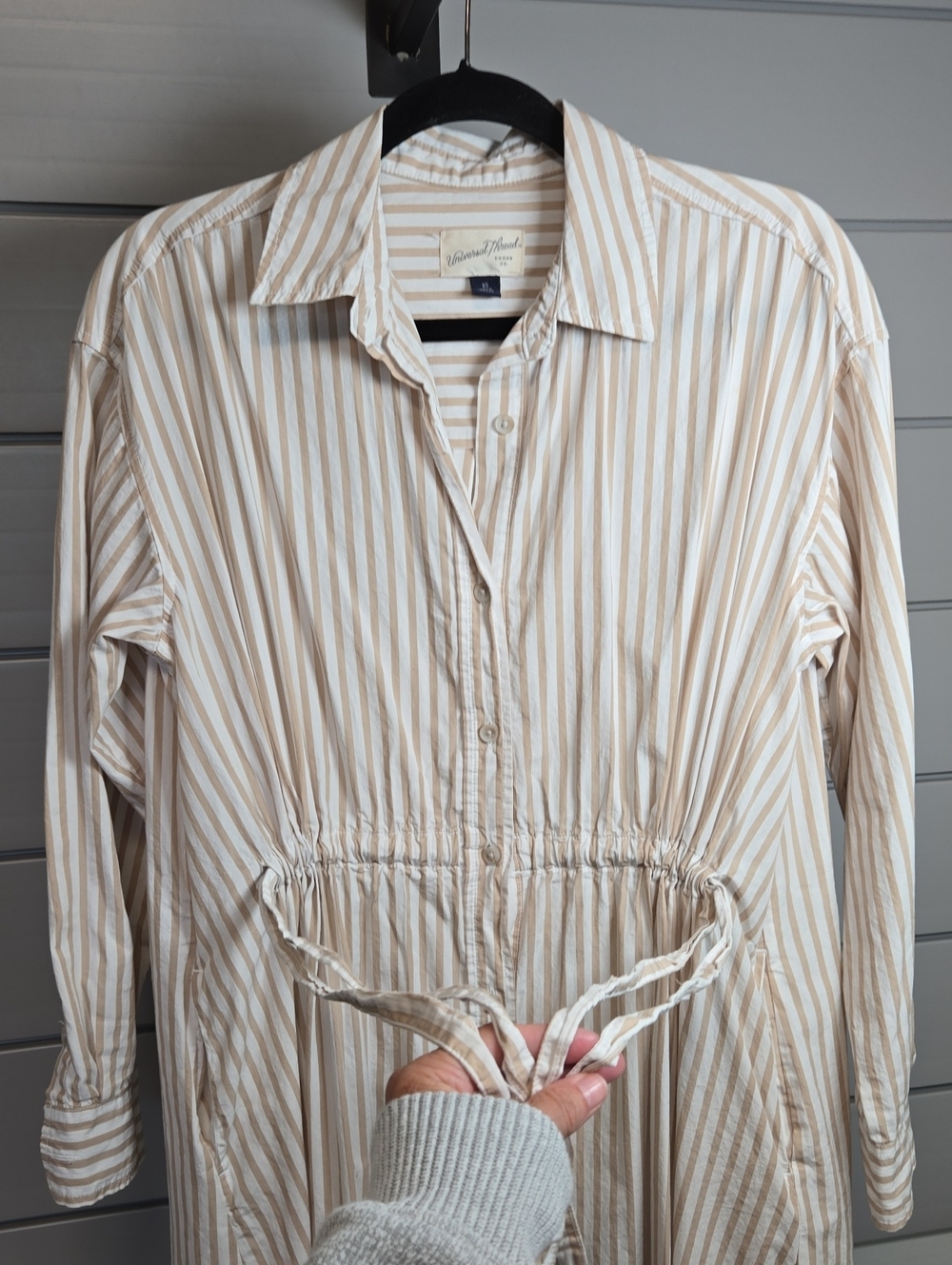 Long Sleeve Cinch Waist Maxi Shirtdress - Picture 13 of 14